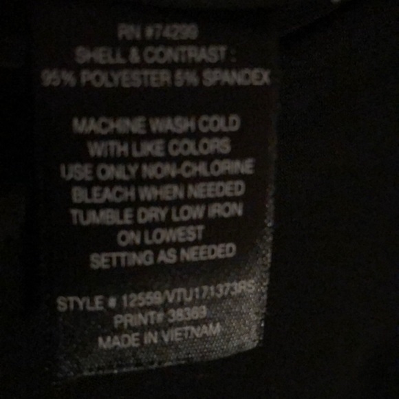 One piece pant suite - Picture 6 of 7